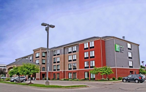 Гостиница Holiday Inn Express Hotel & Suites Cape Girardeau I-55, an IHG Hotel  Кейп Джирардо